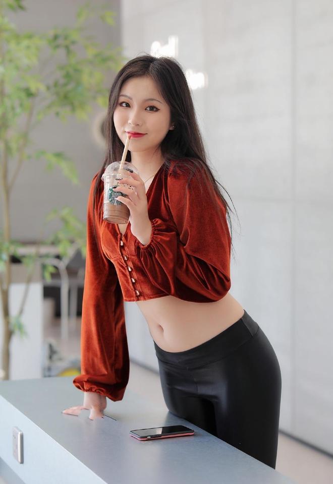 图片[3]-非常甜美的皮裤女孩 J1236 322P11V-16.4GB-图好看
