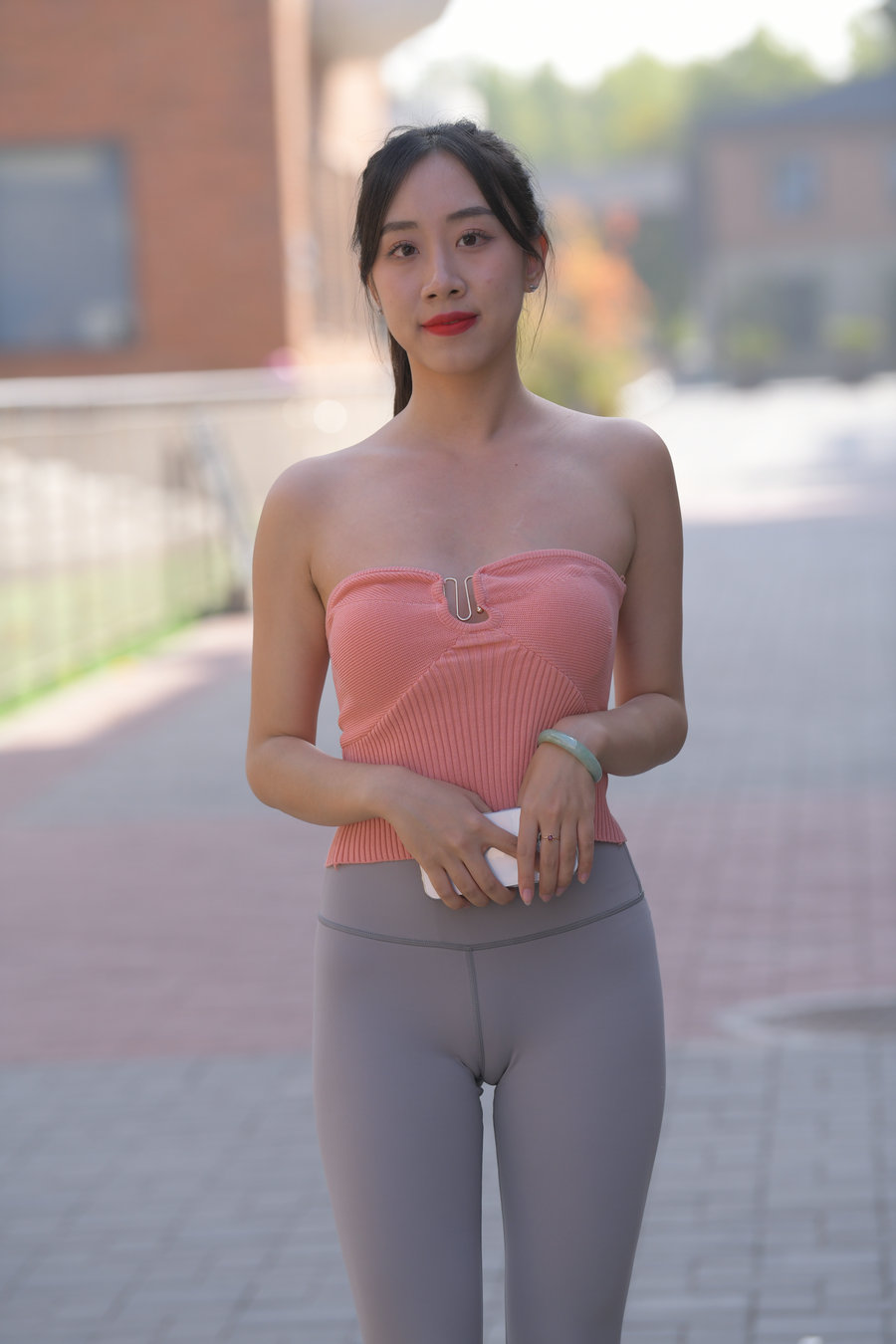 图片[1]-灰色瑜伽裤女孩J4905 522P1V-25.8GB-图好看