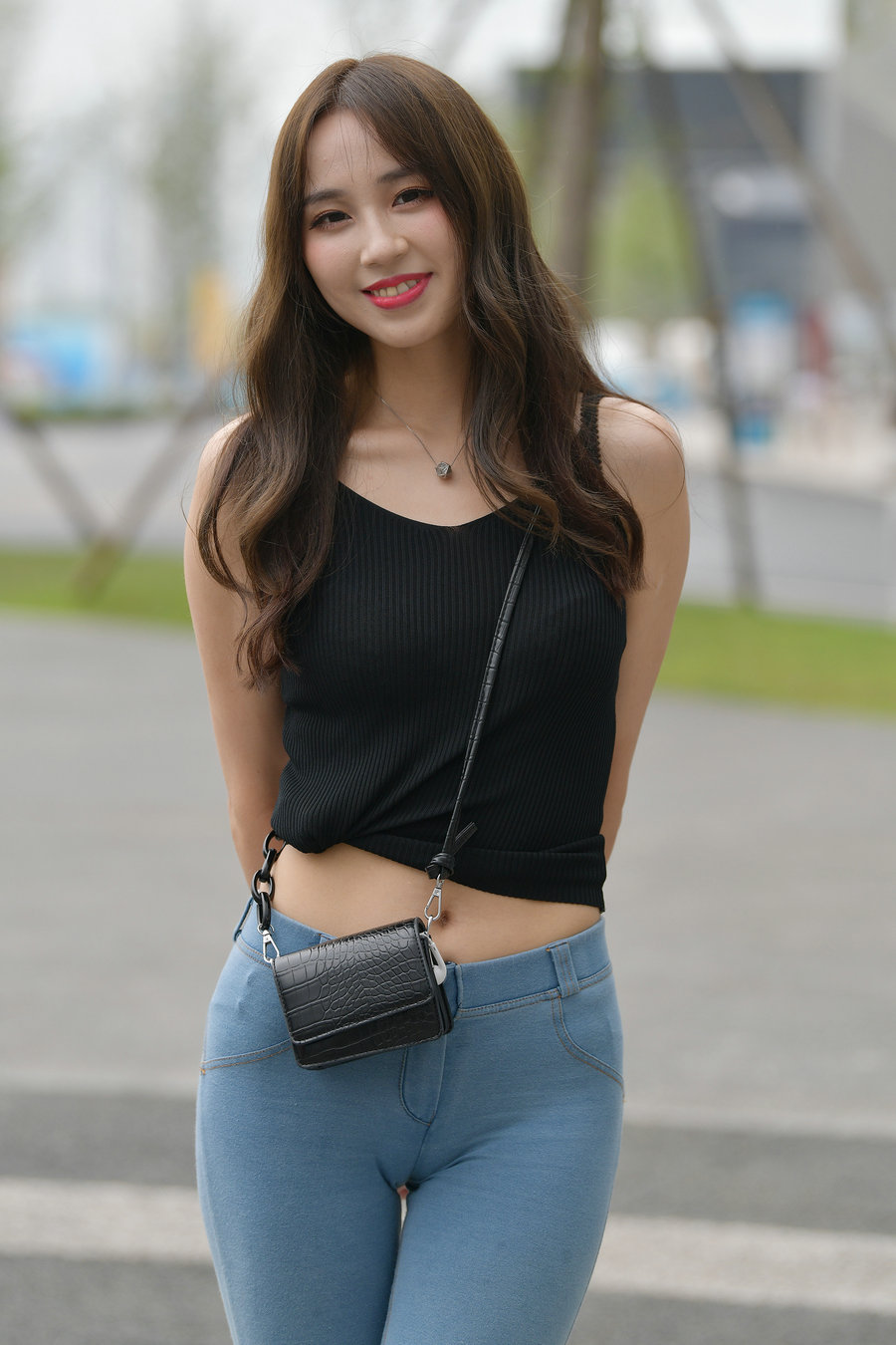 图片[1]-紧身牛仔裤女孩J3808 276P-3.31GB-图好看