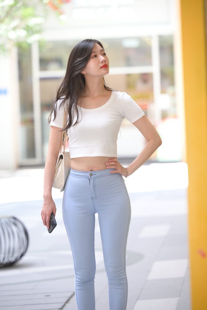 图片[2]-正在逛街的紧身牛仔裤女孩J1815 1112P1V-30.2GB-图好看