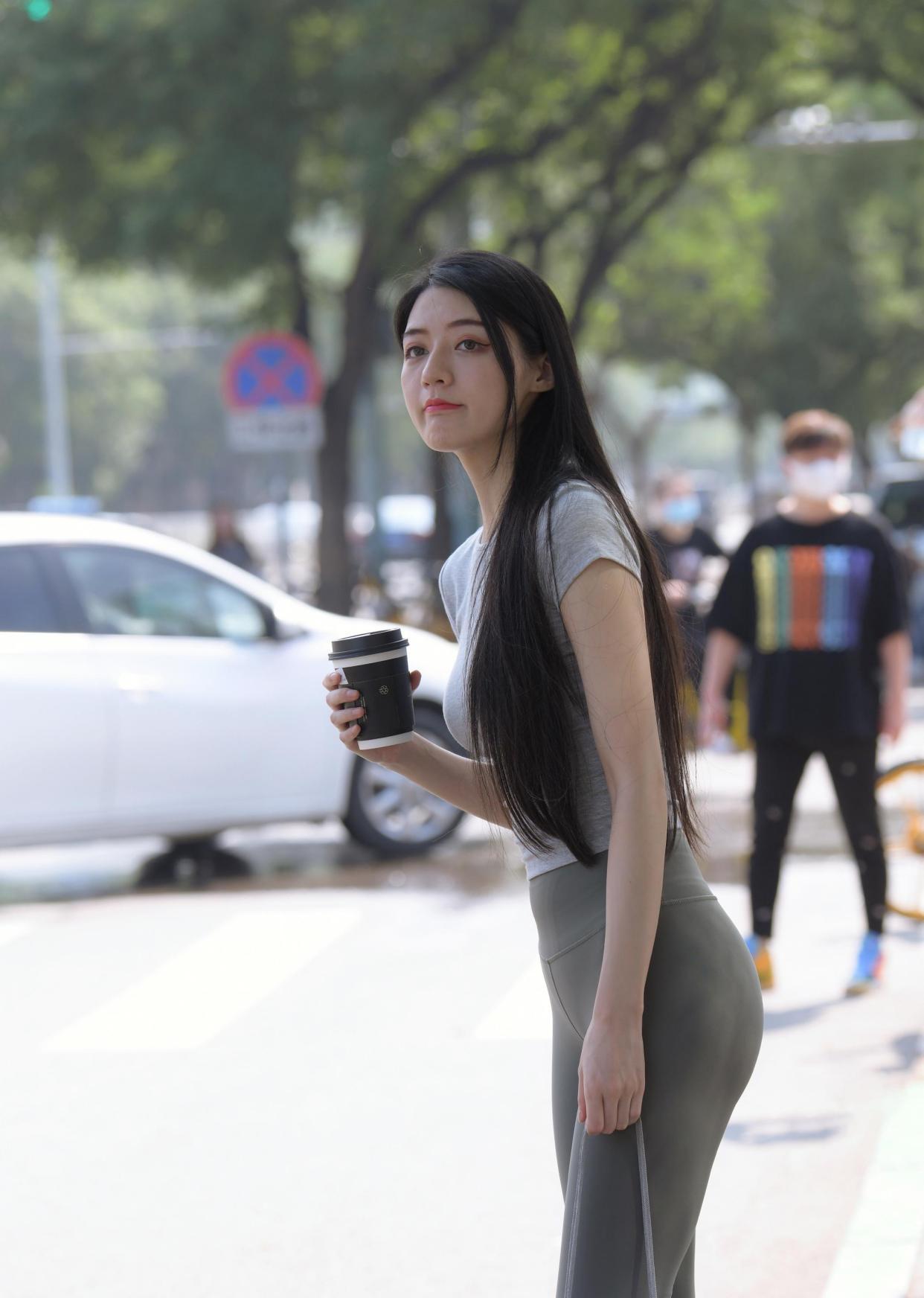 图片[3]-在外面逛街的瑜伽裤女孩J2240 449P1V-16.7GB-图好看
