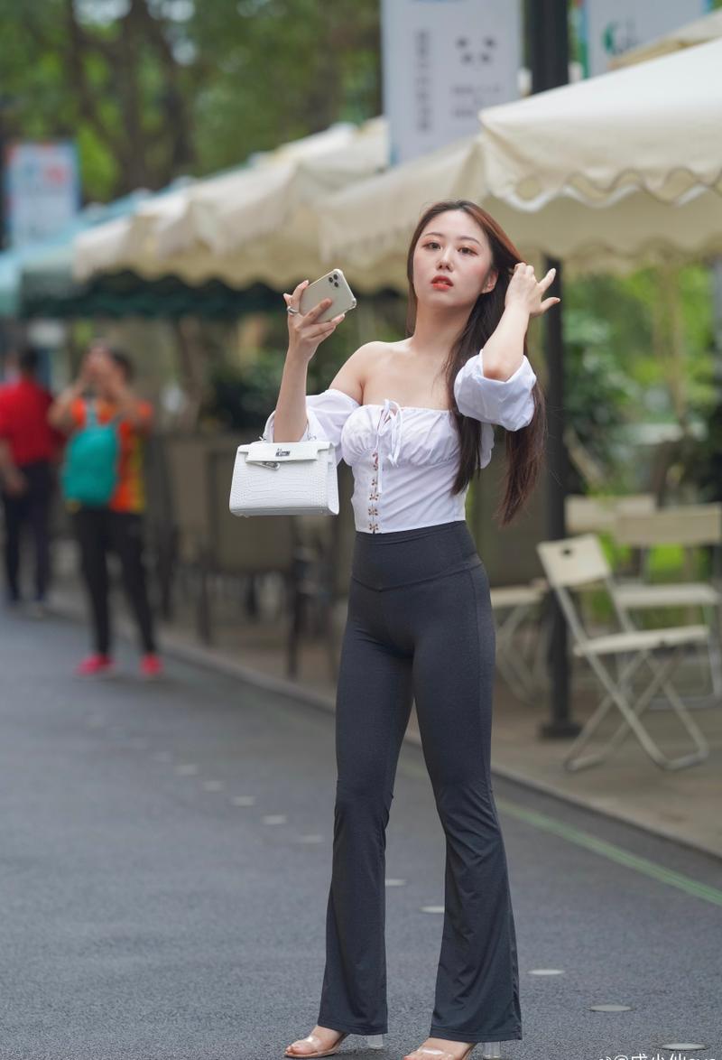 图片[2]-身材非常哇塞的瑜伽裤女孩  J1333 521P6V-21.6GB-图好看