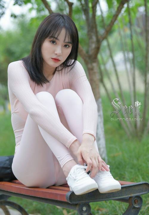 图片[2]-粉粉的瑜伽裤女孩太可爱了 J2090 854P1V-30.4GB-图好看