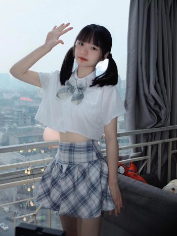 图片[6]-网格丝袜的清纯双马尾小姑娘-图好看