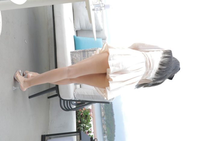 戴黑色蝴蝶结的长发女孩【369P】00027-图好看