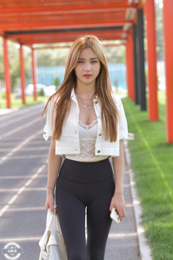 眼神里都是温柔的瑜伽裤女孩J2811 601P-13.3GB-图好看